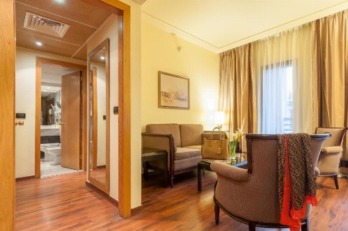 Le Commodore Hotel image 28